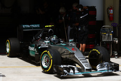 Nico Rosberg, Mercedes AMG F1 W06 deja los pits