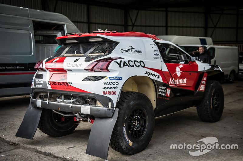 El Peugeot 2008 DKR15 de Romain Dumas y François Borsotto