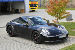 Chassis test 2018 Porsche 911 (992) spyshots