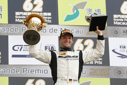 Podium: winnaar Maro Engel, Mercedes AMG Driving Academy