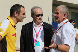 Сириль Абитбуль, управляющий директор Renault Sport F1 и Джером Стролл, президент Renault Sport F1 и