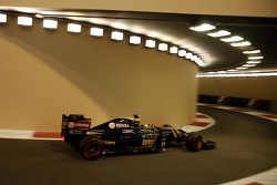 Pastor Maldonado, Lotus F1 E23