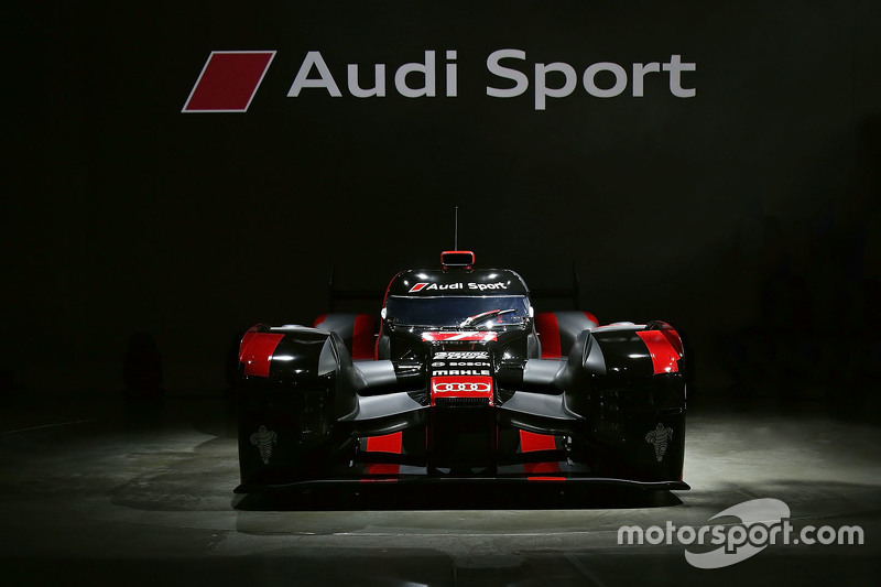 Audi R18 e-tron quattro heeft een zwart-rode kleurstelling gekregen