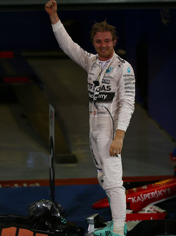 Il vincitore della gara Nico Rosberg, Mercedes AMG F1 W06