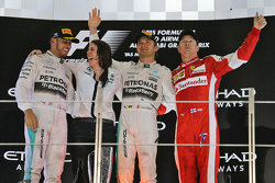 Podium: 1. Nico Rosberg, Mercedes AMG F1 Team; 2. Lewis Hamilton, Mercedes AMG F1 Team; 3. Kimi Räik