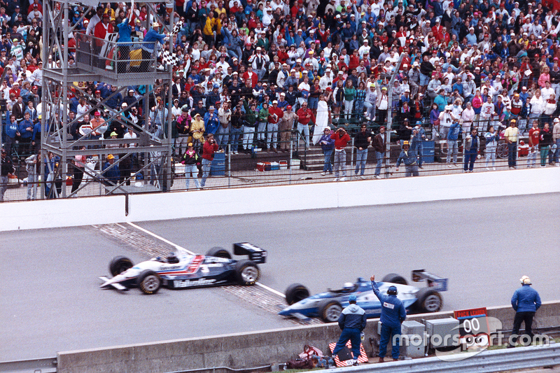 Al Unser Jr. beats Scott Goodyear to the finish