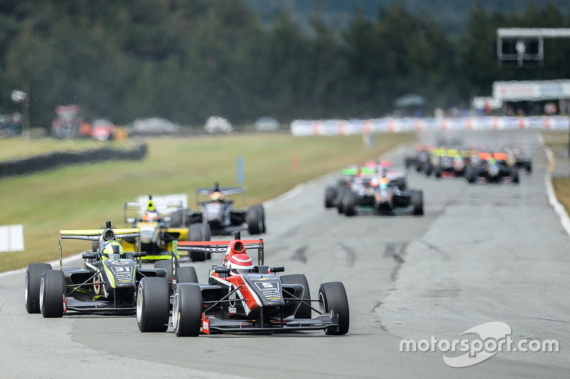 Pedro Piquet e Lando Norris