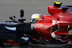 Sebastian Vettel célèbre sa victoire