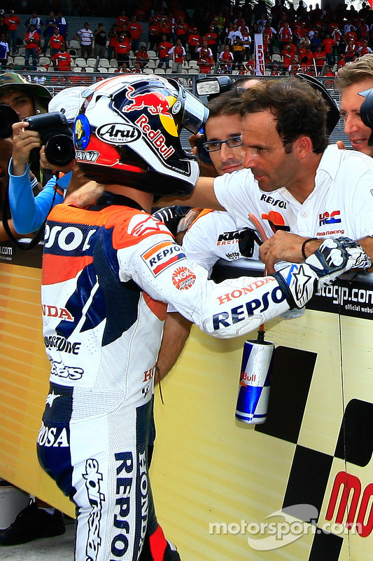 Dani Pedrosa con Alberto Puig