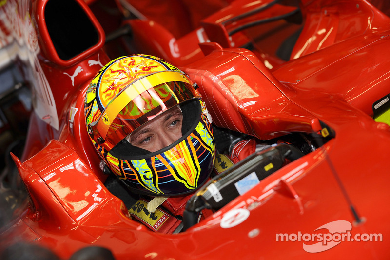 Valentino Rossi dans la Ferrari F2008