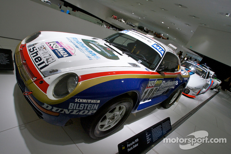 1986 Porsche 959 Paris Dakar
