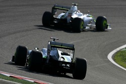 Дженсон Баттон, Brawn GP, и Рубенс Баррикелло, Brawn GP