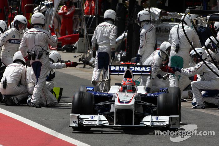 Robert Kubica, BMW Sauber F1 Team, pitstop