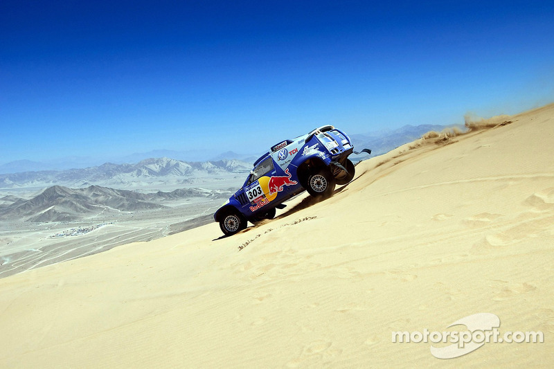 #303 Volkswagen: Carlos Sainz y Lucas Cruz Senra