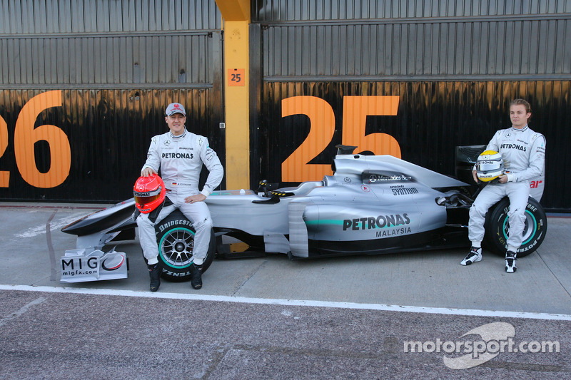 Michael Schumacher, Mercedes GP y Nico Rosberg, Mercedes GP