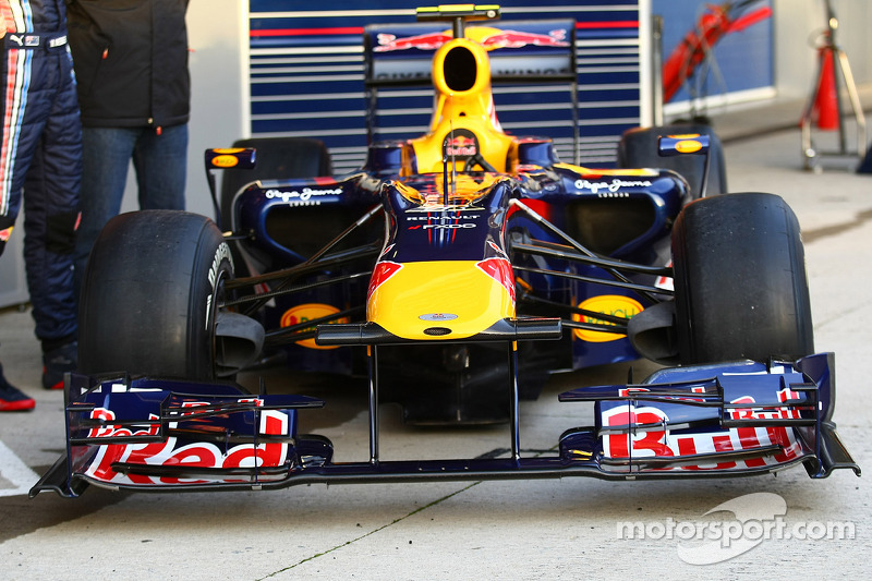 The new Red Bull RB6 front wing and nose cone