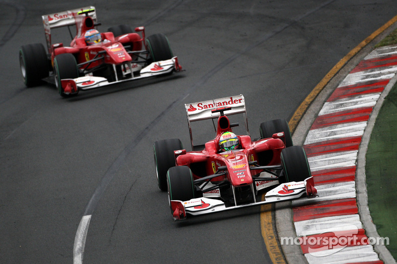 2010 - F10