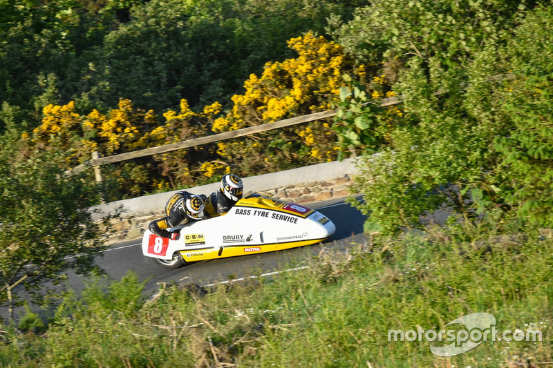 Gary Bryan, Jamie Winn, Baker, GBM UK - Drury Eng - Bass Tyres, Sidcars, SC